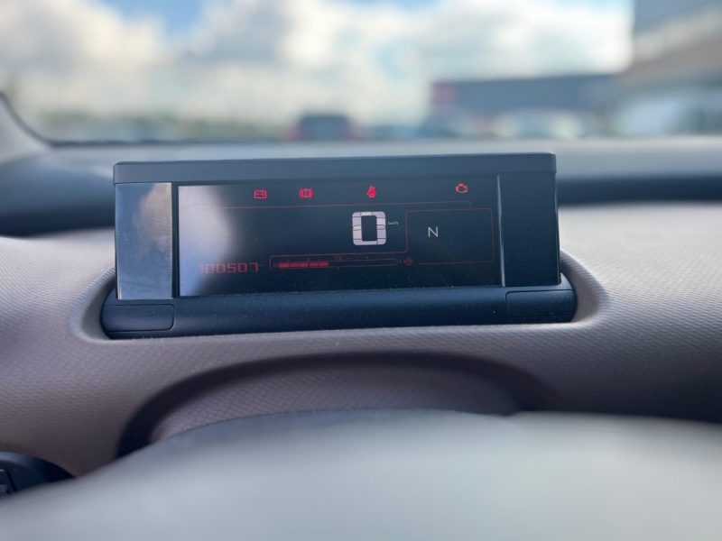 CITROEN C4 CACTUS 1.6 E-HDI 92 SHINE ETG6 - GARANTIE