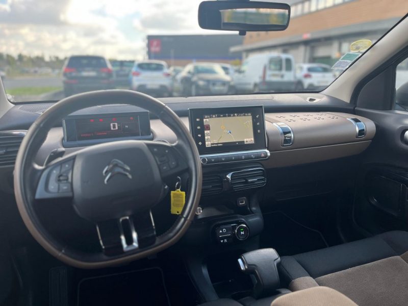 CITROEN C4 CACTUS 1.6 E-HDI 92 SHINE ETG6 - GARANTIE