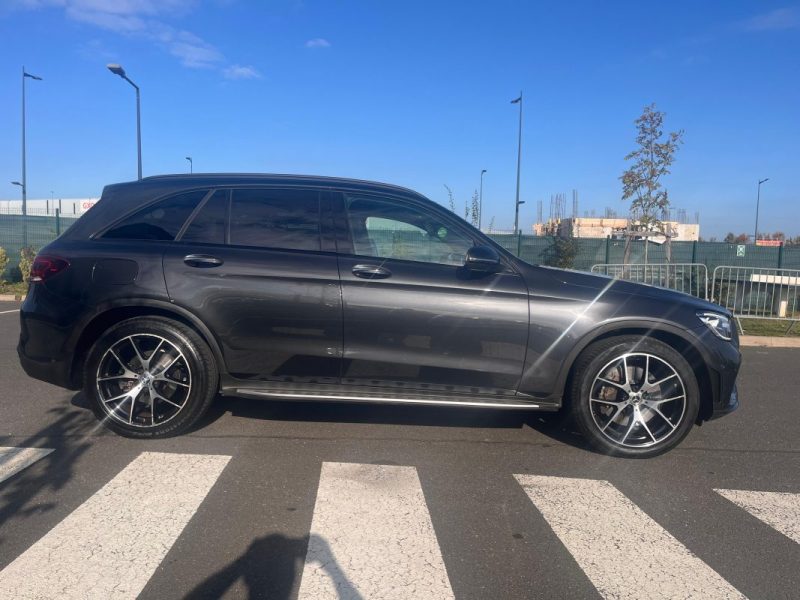 MERCEDES GLC - II 220 D AMG LINE 4MATIC 9G-TRONIC - GARANTIE