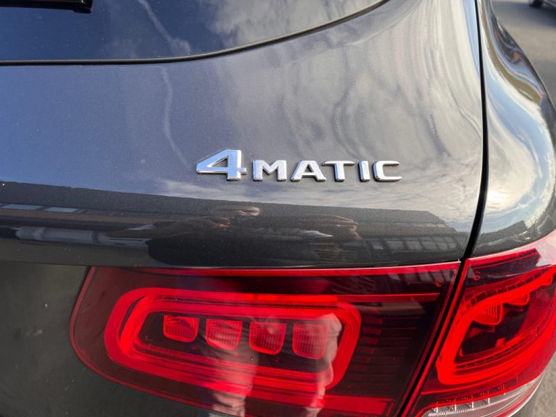 MERCEDES GLC - II 220 D AMG LINE 4MATIC 9G-TRONIC - GARANTIE