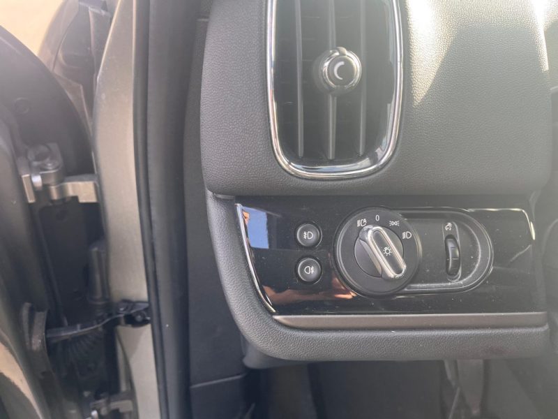 MINI COUNTRYMAN II (F60) COOPER 136 EDITION LONGSTONE BVA7