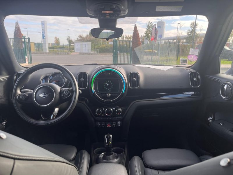 MINI COUNTRYMAN II (F60) COOPER 136 EDITION LONGSTONE BVA7