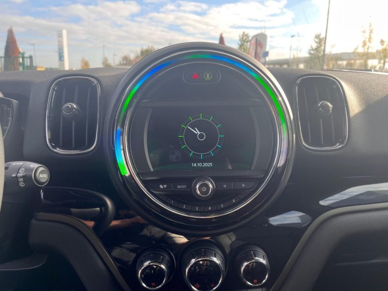 MINI COUNTRYMAN II (F60) COOPER 136 EDITION LONGSTONE BVA7