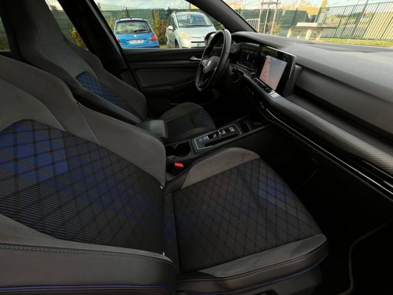 VOLKSWAGEN GOLF 2.0 TSI 320CH R 4MOTION DSG7 - GARANTIE