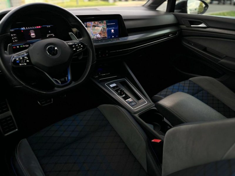 VOLKSWAGEN GOLF 2.0 TSI 320CH R 4MOTION DSG7 - GARANTIE