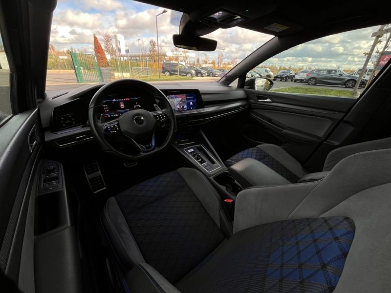 VOLKSWAGEN GOLF 2.0 TSI 320CH R 4MOTION DSG7 - GARANTIE