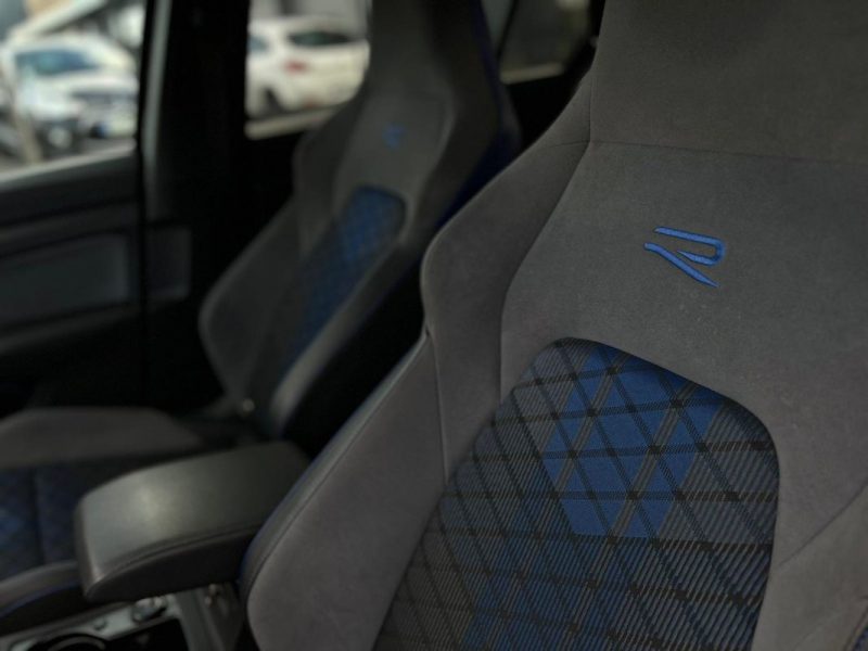 VOLKSWAGEN GOLF 2.0 TSI 320CH R 4MOTION DSG7 - GARANTIE