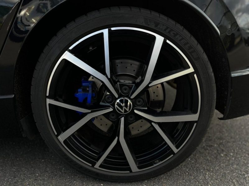 VOLKSWAGEN GOLF 2.0 TSI 320CH R 4MOTION DSG7 - GARANTIE