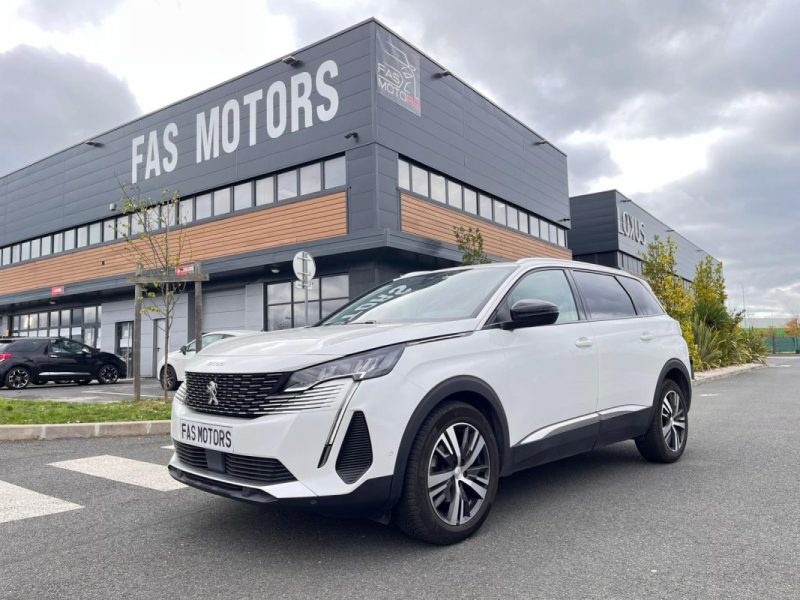 PEUGEOT 5008 II (2) 1.5 BLUEHDI 130 S&S ALLURE PACK EAT8 - GARANTIE