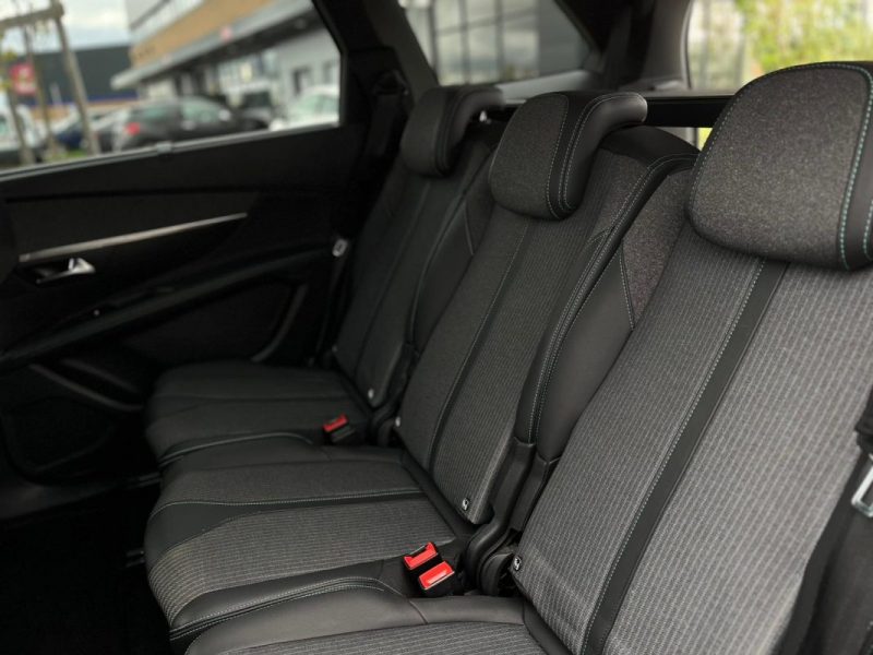 PEUGEOT 5008 II (2) 1.5 BLUEHDI 130 S&S ALLURE PACK EAT8 - GARANTIE