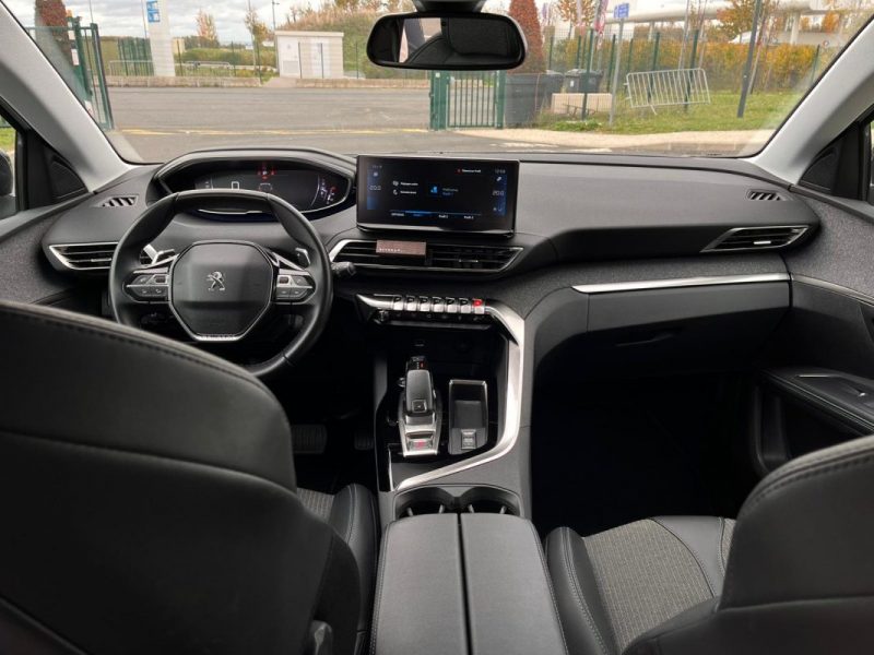 PEUGEOT 5008 II (2) 1.5 BLUEHDI 130 S&S ALLURE PACK EAT8 - GARANTIE