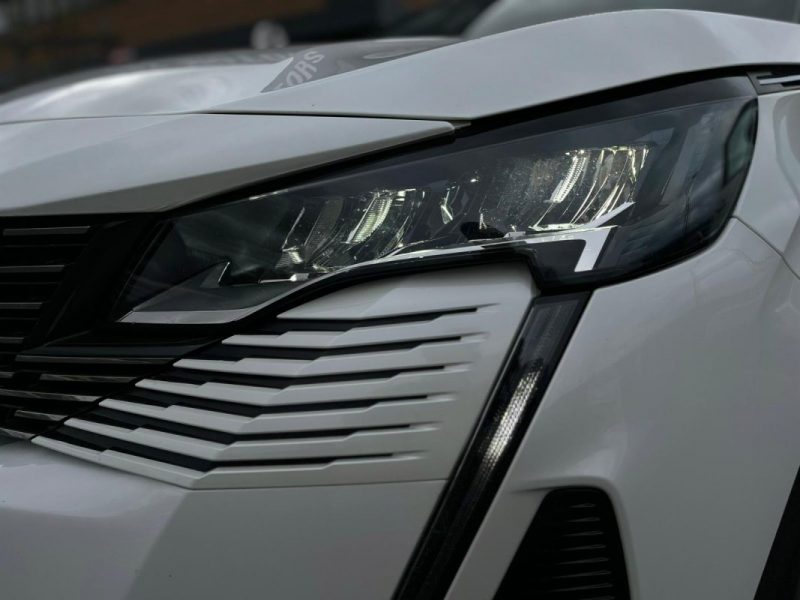 PEUGEOT 5008 II (2) 1.5 BLUEHDI 130 S&S ALLURE PACK EAT8 - GARANTIE