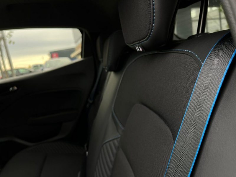 RENAULT CLIO V (2) 1.6 E-TECH FULL HYBRID 145 ESPRIT ALPINE - GARANTIE