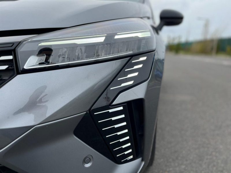 RENAULT CLIO V (2) 1.6 E-TECH FULL HYBRID 145 ESPRIT ALPINE - GARANTIE