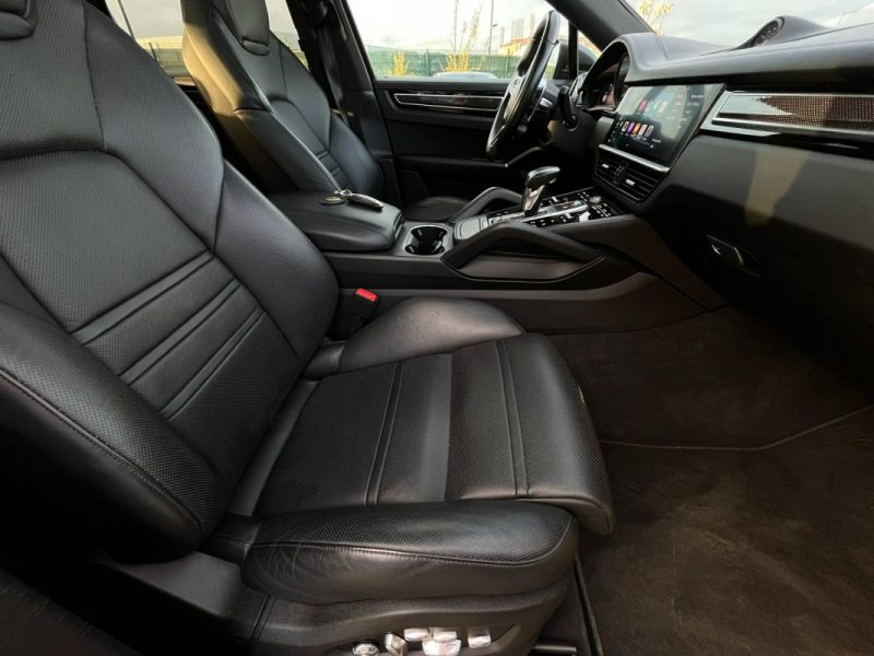 PORSCHE CAYENNE 3.0 V6 462CH E-HYBRID - GARANTIE