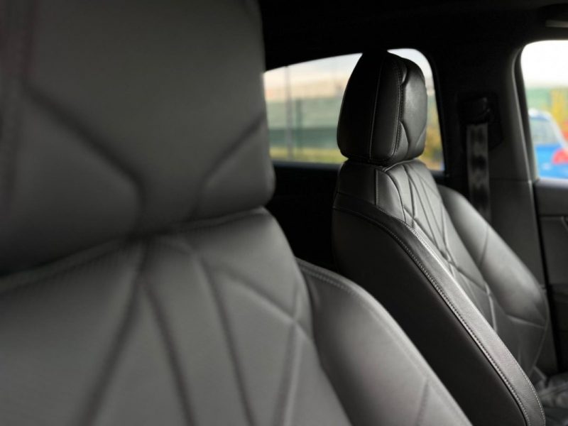  DS7 BLUEHDI 180CH GRAND CHIC AUTOMATIQUE - RIVOLLI - GARANTIE