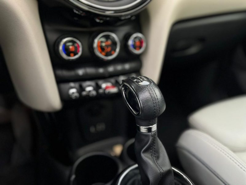 MINI III (F55) 2.0 192 COOPER S PACK RED HOT CHILI - GARANTIE