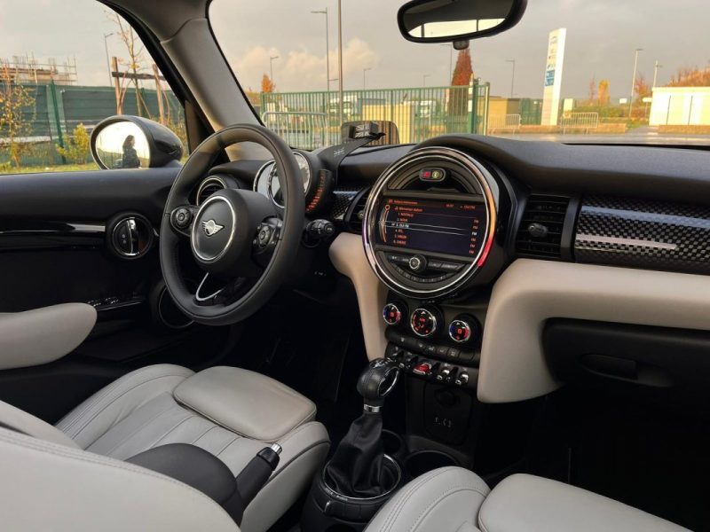 MINI III (F55) 2.0 192 COOPER S PACK RED HOT CHILI - GARANTIE