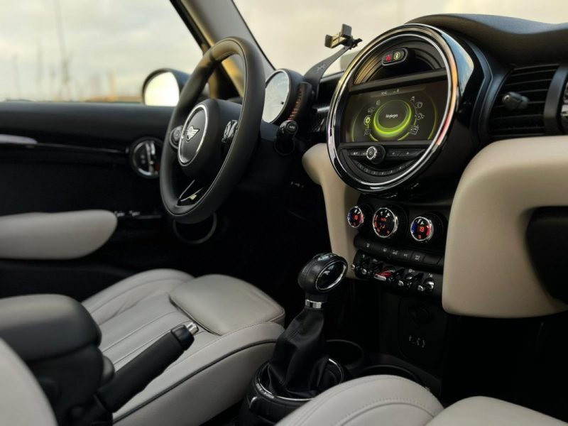 MINI III (F55) 2.0 192 COOPER S PACK RED HOT CHILI - GARANTIE