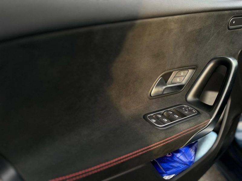 MERCEDES CLASSE A  IV 200 D AMG LINE 8G-DCT - GARANTIE