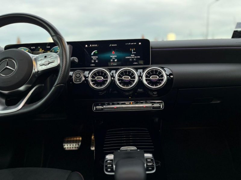 MERCEDES CLASSE A  IV 200 D AMG LINE 8G-DCT - GARANTIE