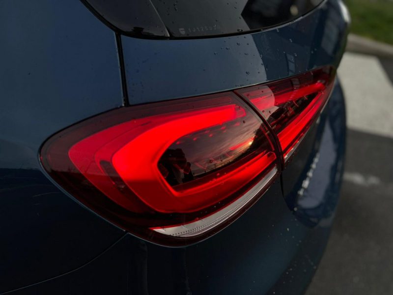 MERCEDES CLASSE A  IV 200 D AMG LINE 8G-DCT - GARANTIE