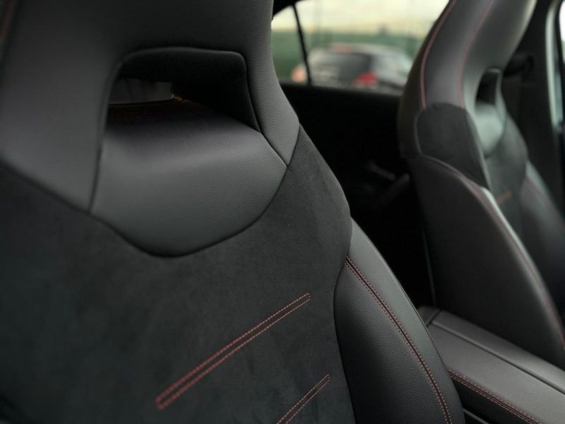 MERCEDES CLASSE A  IV 200 D AMG LINE 8G-DCT - GARANTIE