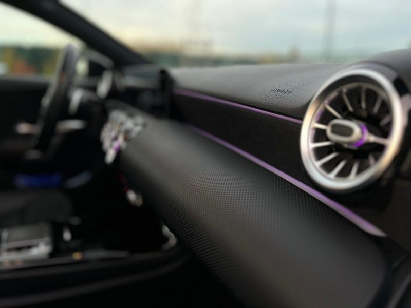 MERCEDES CLASSE A  IV 200 D AMG LINE 8G-DCT - GARANTIE