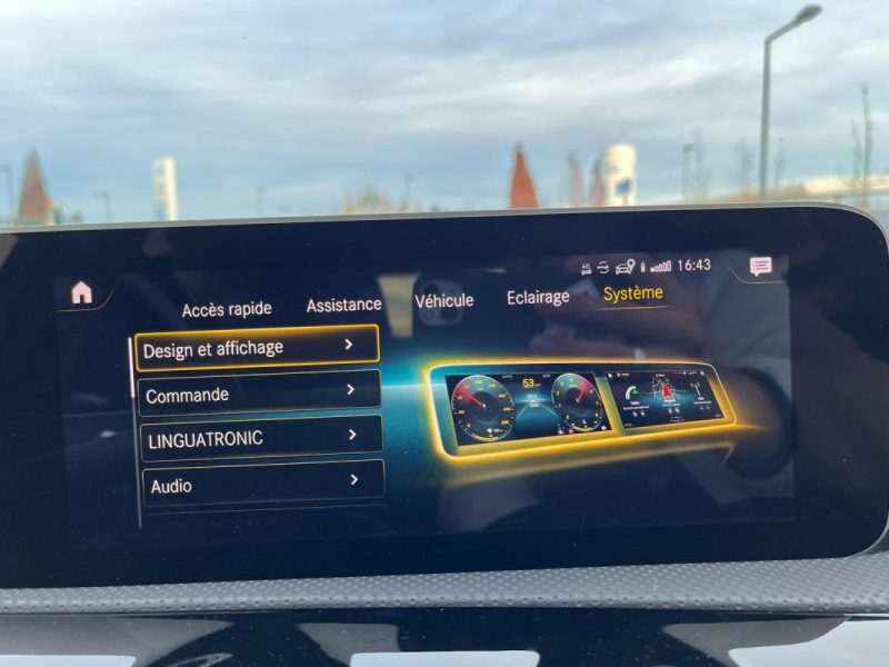 MERCEDES CLASSE A  IV 200 D AMG LINE 8G-DCT - GARANTIE