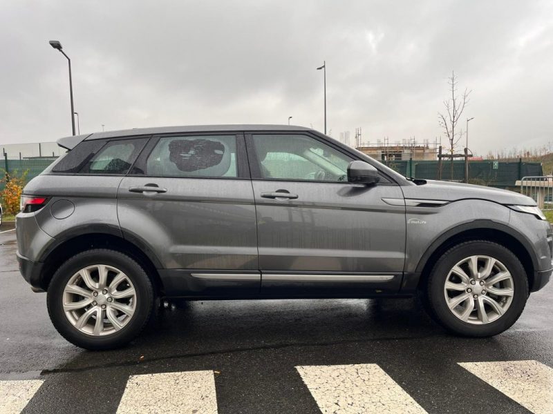 LAND ROVER RR EVOQUE 2.0 TD4 180 SE DYNAMIC BVA - GARANTIE