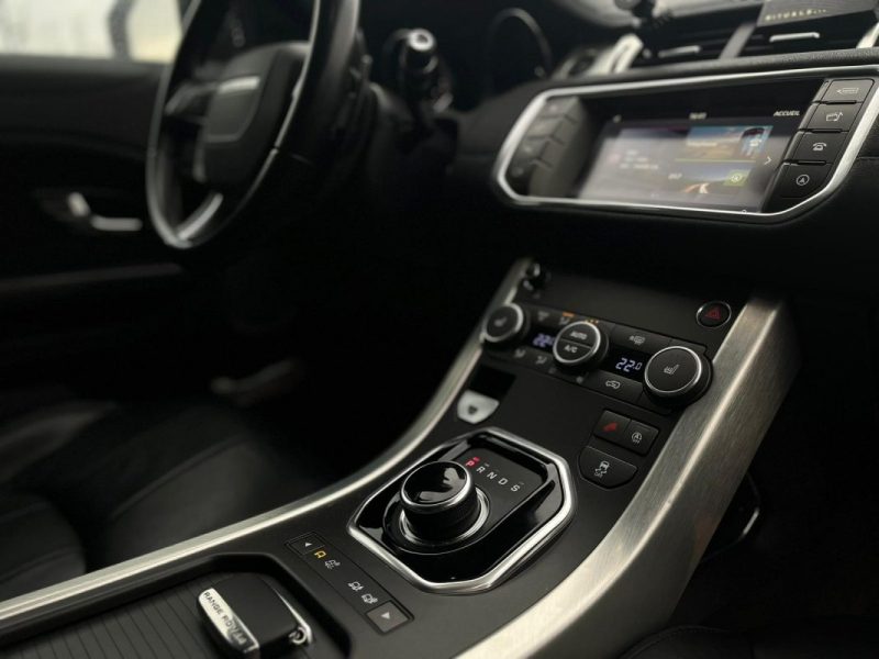 LAND ROVER RR EVOQUE 2.0 TD4 180 SE DYNAMIC BVA - GARANTIE