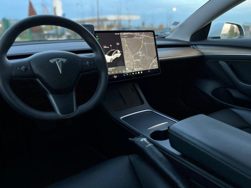 TESLA MODEL 3 STANDARD RWD PLUS MY21 - GARANTIE