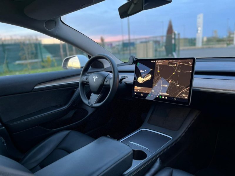 TESLA MODEL 3 STANDARD RWD PLUS MY21 - GARANTIE