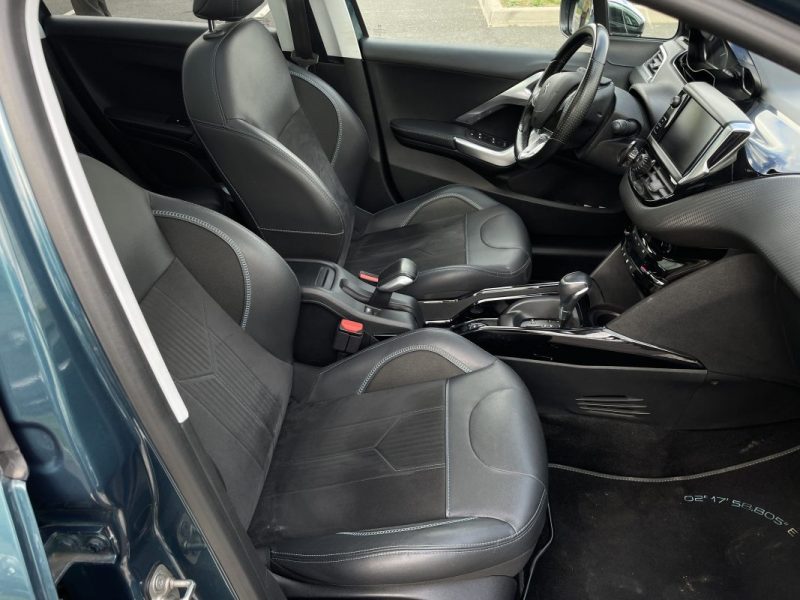 PEUGEOT 2008 1.2 PureTech 110 S&S CROSSWAY EAT6 – Boîte Auto - GARANTIE 