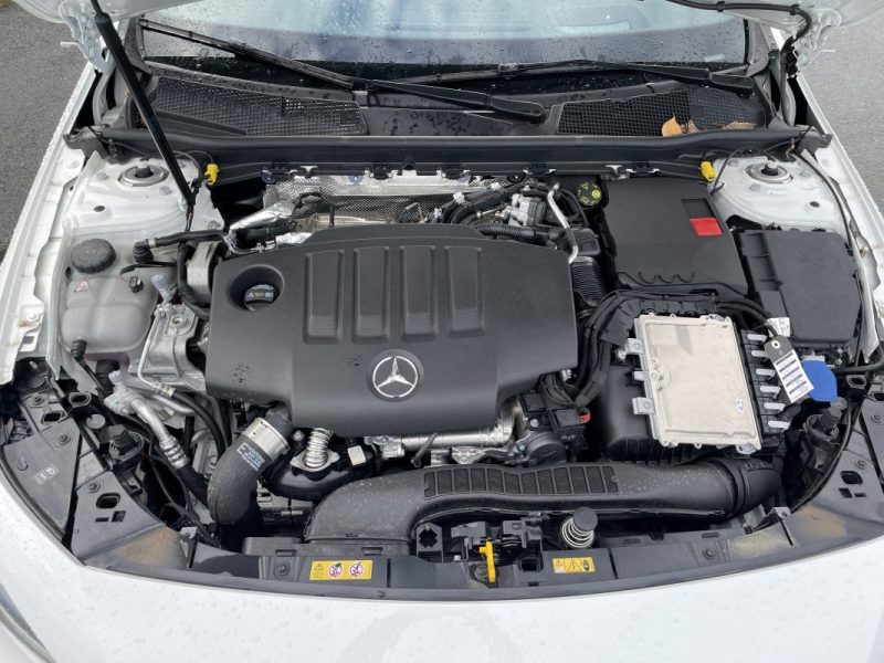 MERCEDES A200D AMG LINE 2024 - 5000 Kms - Toit ouvrant 