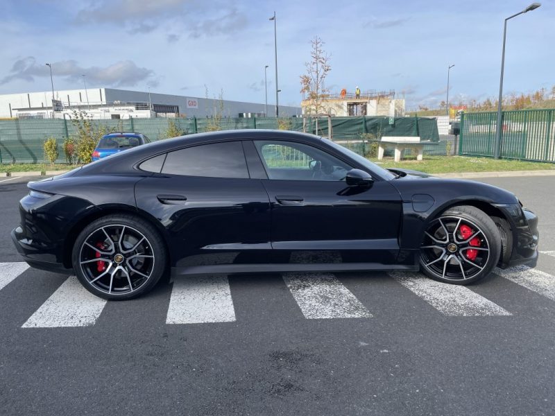 PORSCHE TAYCAN 4S 571 94KWH BATTERIE PERFORMANCE PLUS 2022