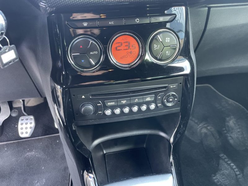 CITROËN DS3 1.6 THP 150 SPORT CHIC 