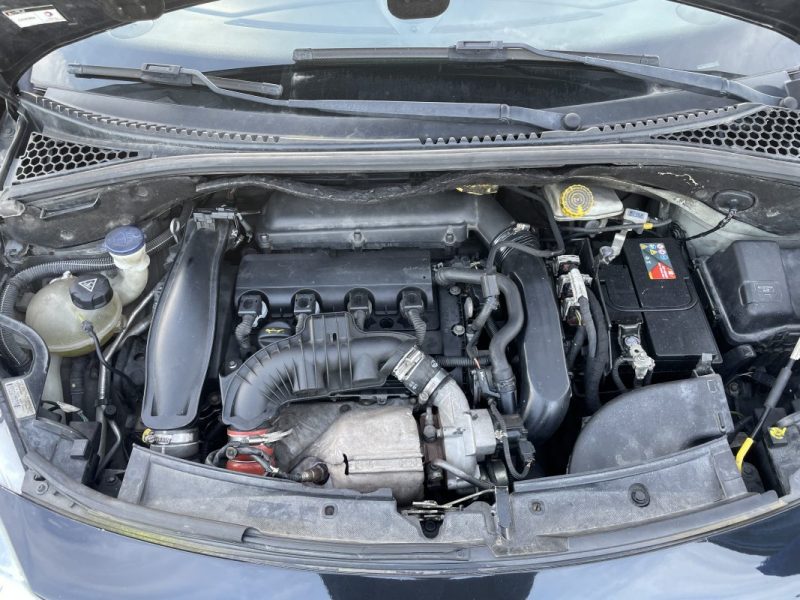 CITROËN DS3 1.6 THP 150 SPORT CHIC 