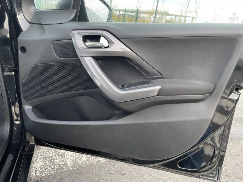 PEUGEOT 2008 1.6 BlueHDi 100ch Allure Business S&S ETG6 - GARANTIE 3 MOIS