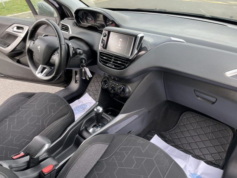 PEUGEOT 2008 1.6 BlueHDi 100ch Allure Business S&S ETG6 - GARANTIE 3 MOIS