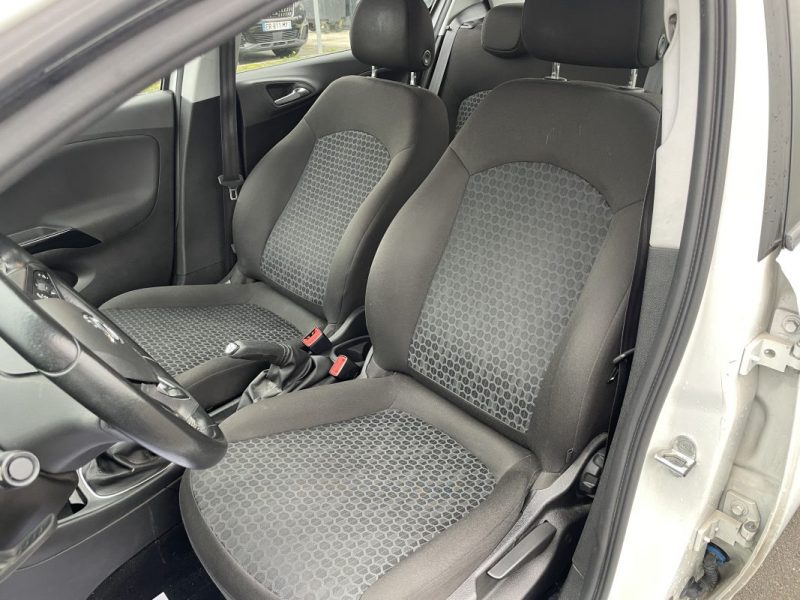 OPEL CORSA 1.4 TURBO 100CH EDITION START/STOP – PREMIÈRE MAIN – ENTRETIEN COMPLET