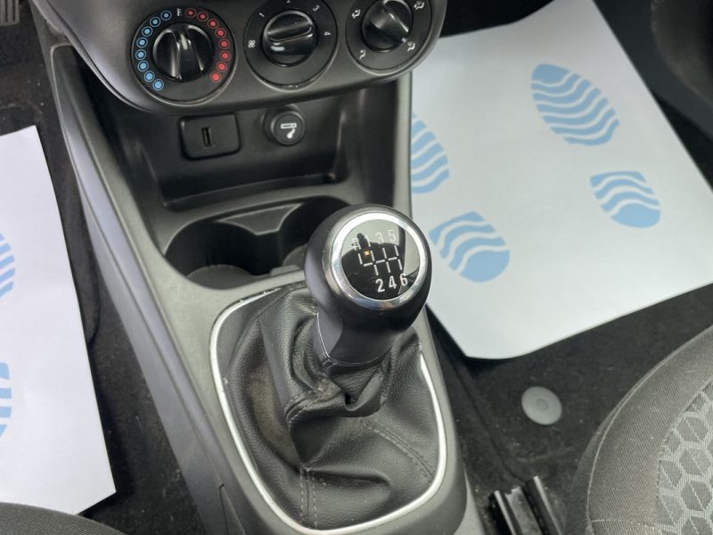 OPEL CORSA 1.4 TURBO 100CH EDITION START/STOP – PREMIÈRE MAIN – ENTRETIEN COMPLET