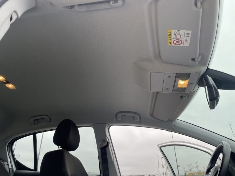 OPEL CORSA 1.4 TURBO 100CH EDITION START/STOP – PREMIÈRE MAIN – ENTRETIEN COMPLET