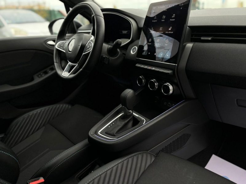 Renault Clio 5 E-Tech Hybrid 145 Esprit Alpine • 2024