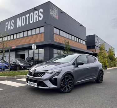 Renault Clio 5 E-Tech Hybrid 145 Esprit Alpine • 2024