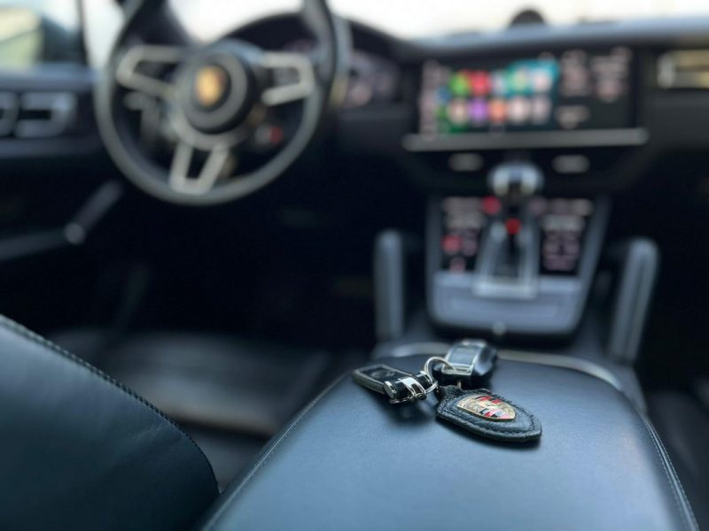 Porsche Cayenne 3.0 V6 462ch E-Hybrid • 2019 • Full Options 