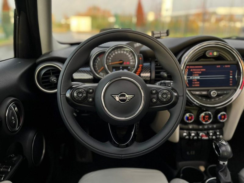 Mini Cooper S 2.0 192ch BVA6 – Pack Red Hot Chili – 5 portes