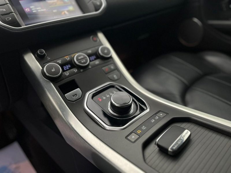 Land Rover Range Rover Evoque 2.0 TD4 180ch SE Dynamic • BVA