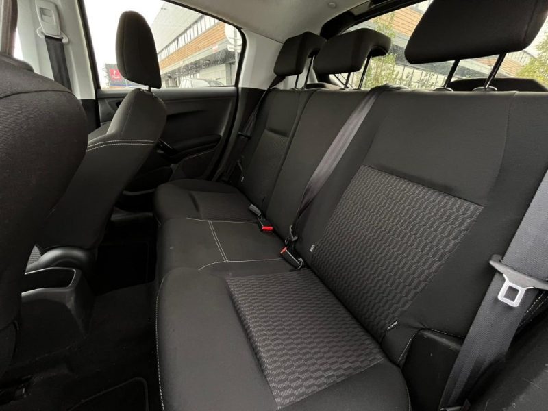 PEUGEOT 208  ALLURE - DISTRI NEUVE