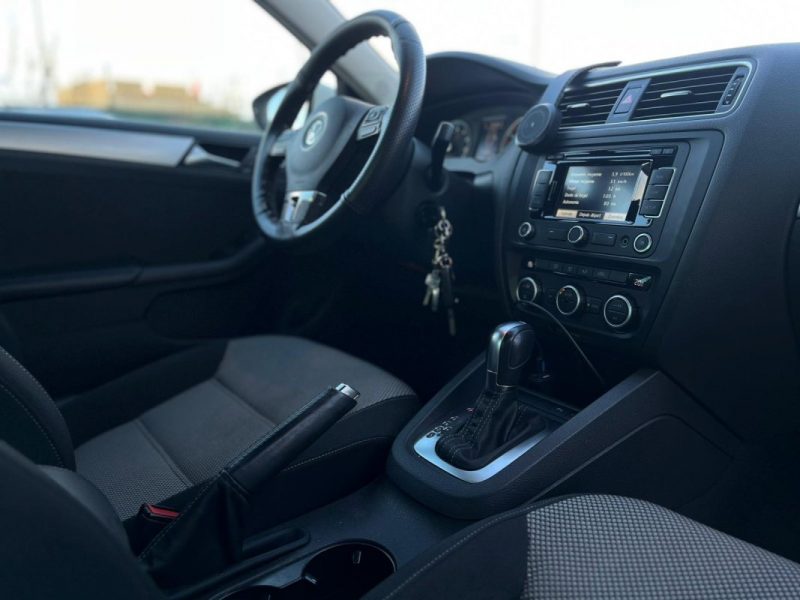 VOLKSWAGEN JETTA IV 1.4 TSI 170 HYBRID CONFORTLINE- GARANTIE 